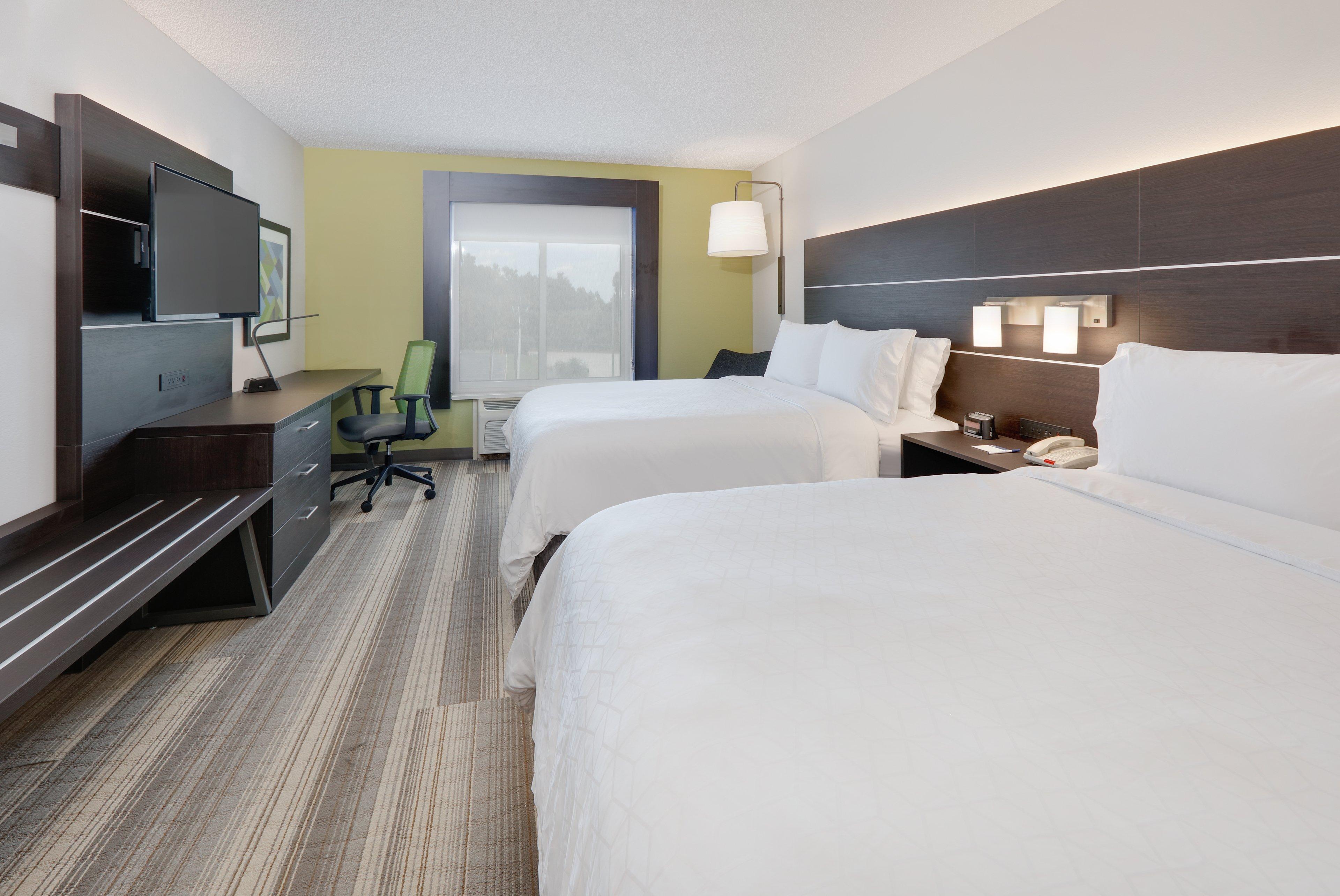 Holiday Inn Express Hotel & Suites Dublin By Ihg Екстериор снимка