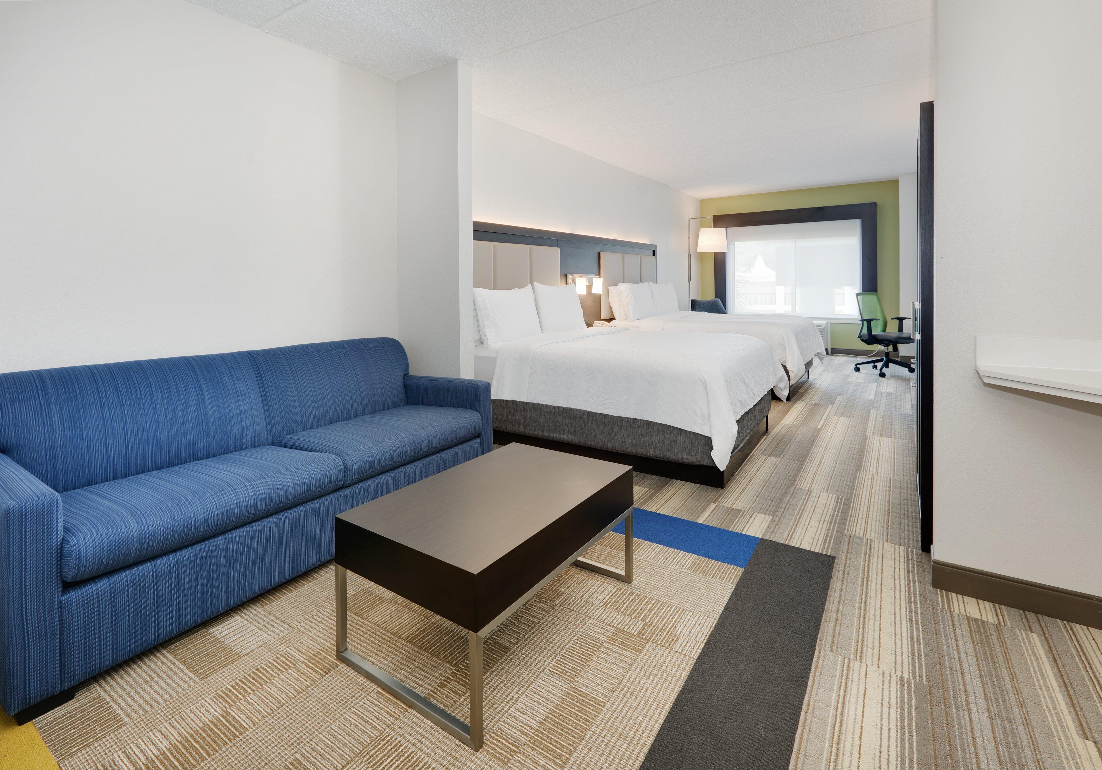 Holiday Inn Express Hotel & Suites Dublin By Ihg Екстериор снимка